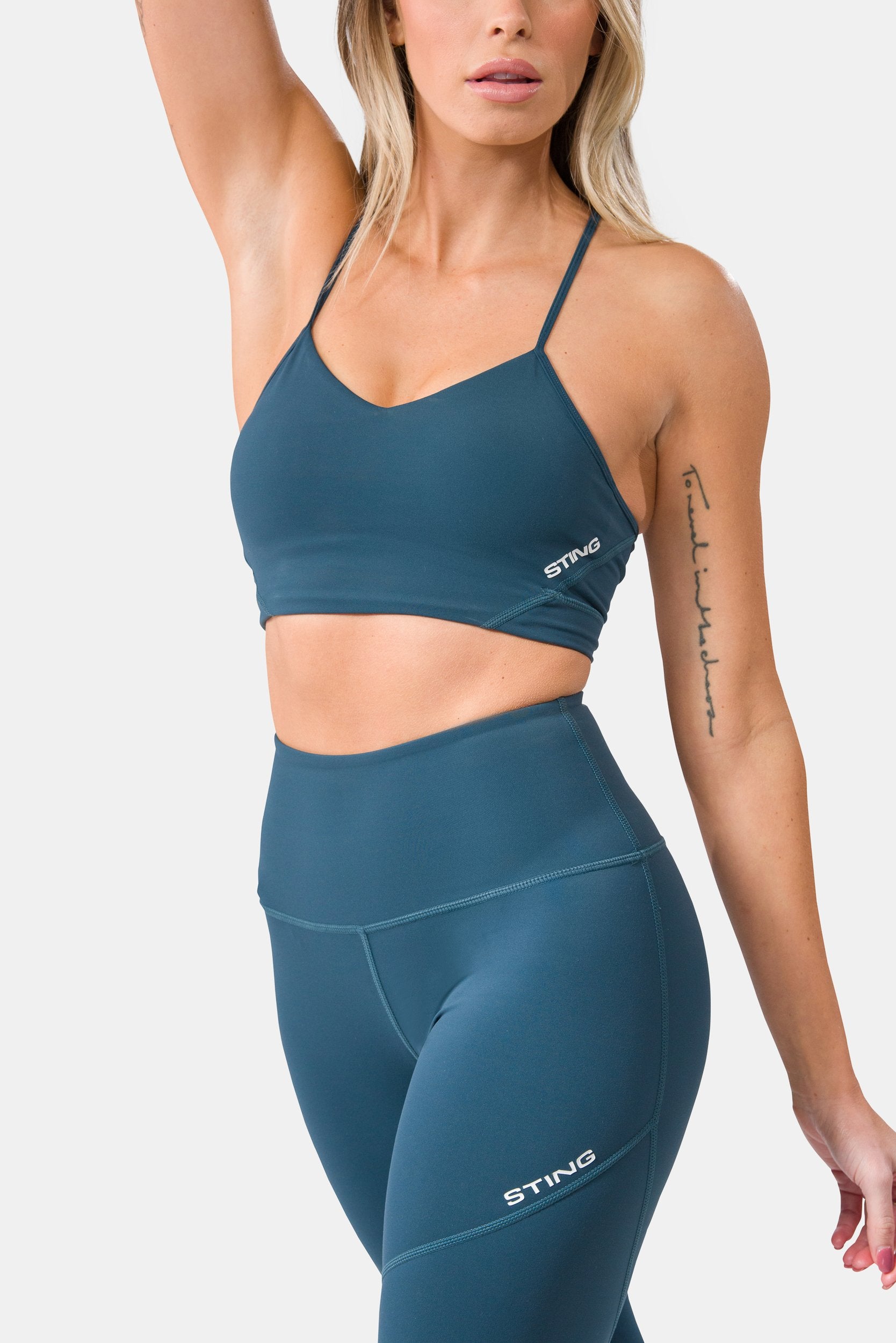 Women's Activewear & Workout Clothes for Women  Sports Wear For Women – Sting  Sports Canada ᵀᴹ