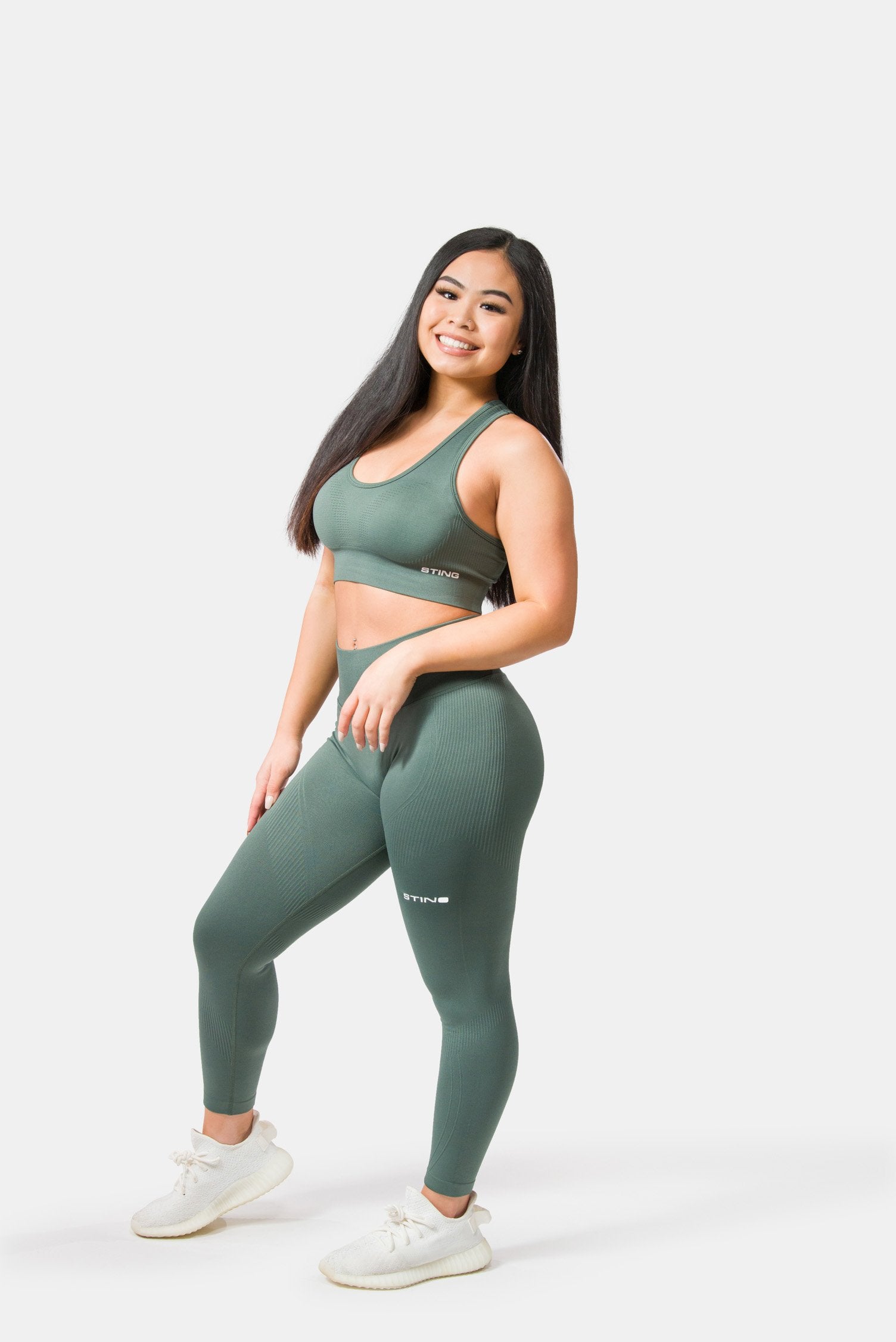 Cotonie Womens Activewear in Womens Clothing