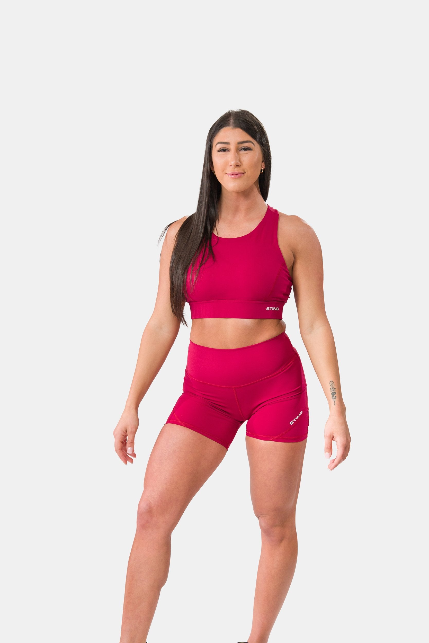 Women's Activewear & Workout Clothes for Women  Sports Wear For Women – Sting  Sports Canada ᵀᴹ